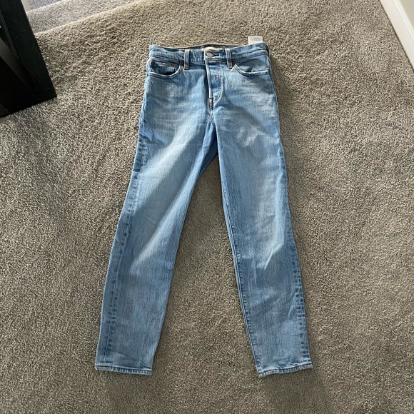 SOLD ❤️ Levi’s Wedgie Jeans - The perfect jean - Picture 8 of 9